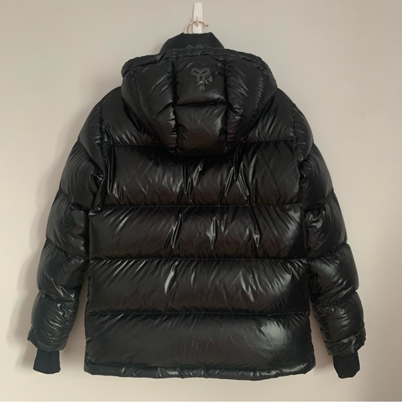 Tna The Super Puff Women's Black Puffer Jacket - Picture 5 of 13